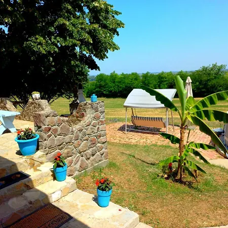 Honey Hill Fruska Gora Cerevic