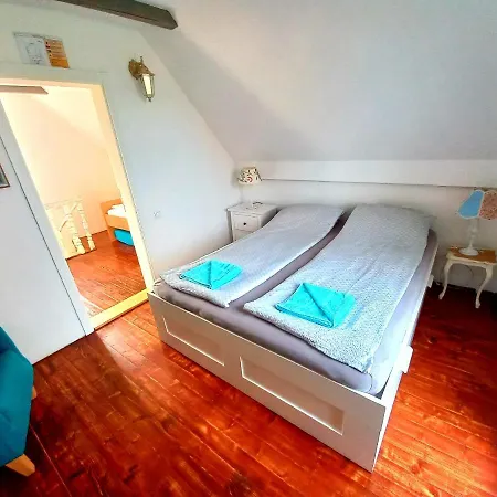 Honey Hill Fruska Gora Villa