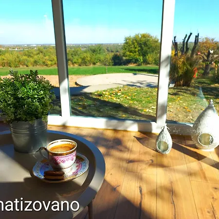 Honey Hill Fruska Gora * Cerevic