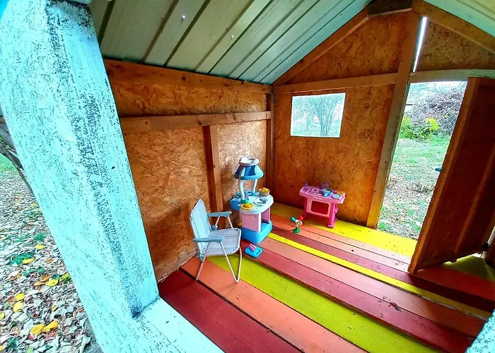 Honey Hill Fruska Gora Villa *