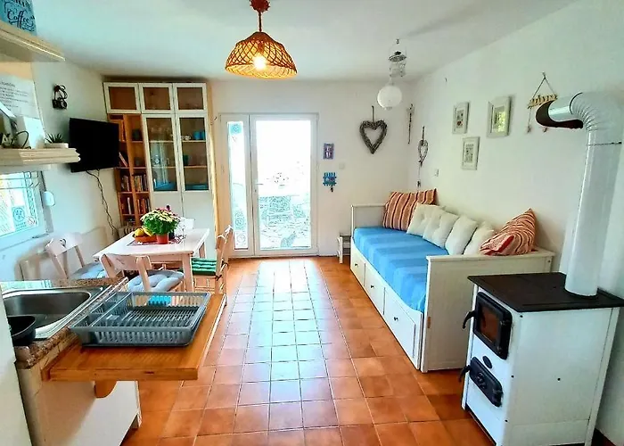 Honey Hill Fruska Gora *