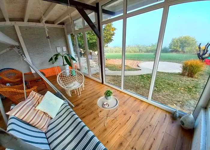 Honey Hill Fruska Gora Cerevic