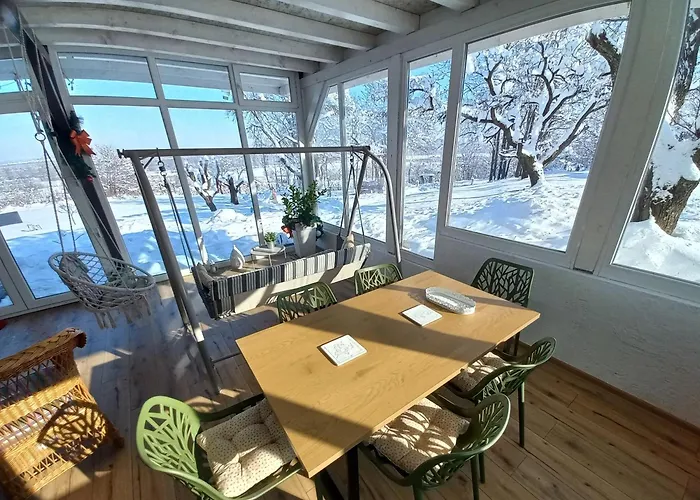 Honey Hill Fruska Gora Villa Cerevic