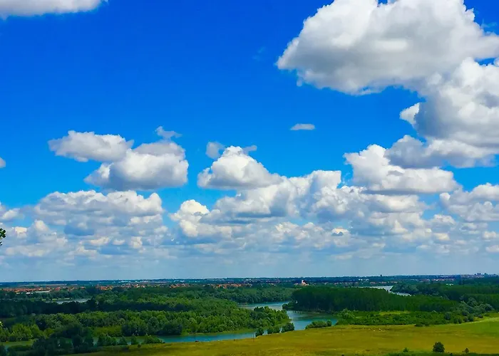 Honey Hill Fruska Gora Villa Cerevic