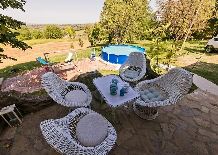 Honey Hill Fruska Gora